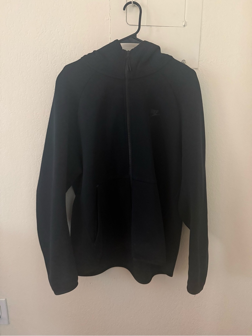 Nike Black Zip-Up Hoodie Sweater - never worn